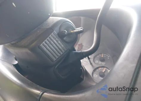 2002 Chevrolet Express из США, поврежденный, VIN 1GAHG39R121165823